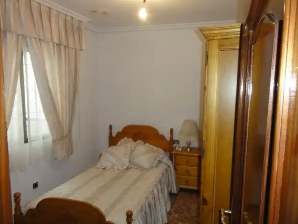 Bedroom of Houses for sale in Córdoba  with Terrace and Storage room