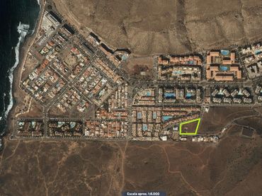 Terreny residencial en venda a Calle la Golondrina 23