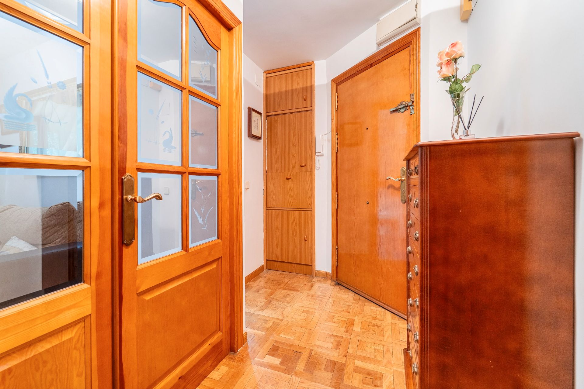 Flat for sale in  Madrid Capital  with Air Conditioner, Heating and Parquet flooring