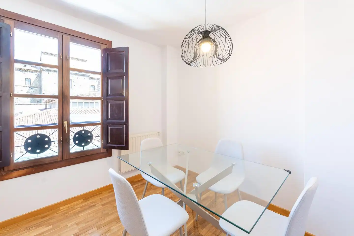 Wohnung zur Miete in Calle Fontán, Fontán