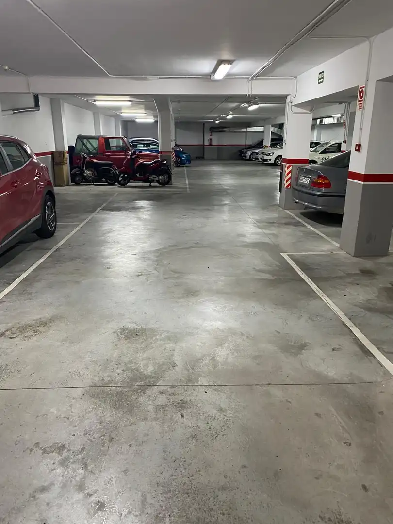 Einzelparkplatz zum Verkauf in El Poble Sec, imagen 3
