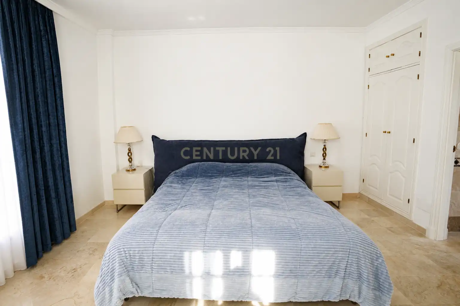 Bedroom of Houses for sale in Marbella  with Air Conditioner, Private garden and Oven