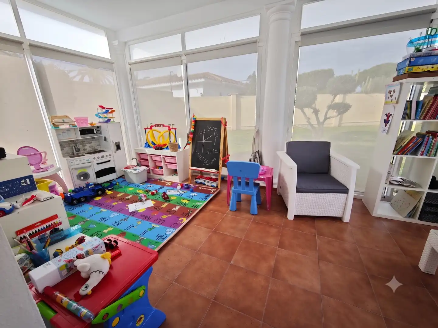 Sala de estar de Casa o chalet en venta en El Puerto de Santa María con Aire acondicionado, Calefacción y Jardín privado