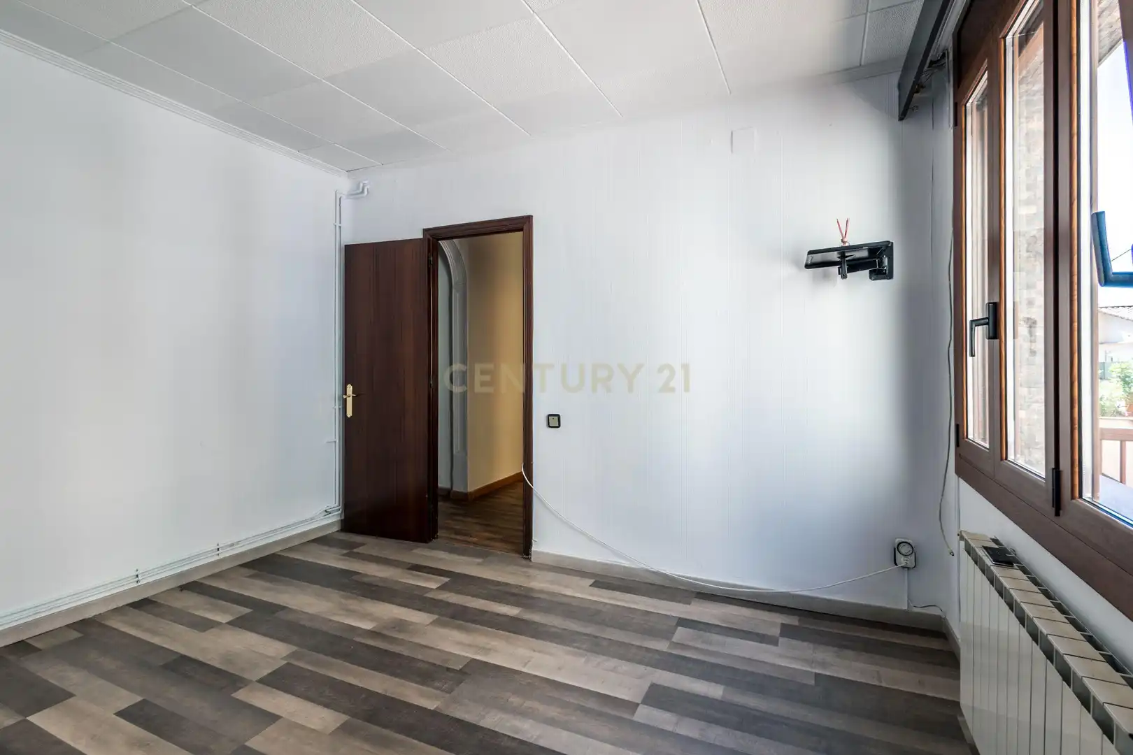 Houses for sale in Carrer de l'Alcalde Armengou, Manresa, Spain, -1, Poble Nou