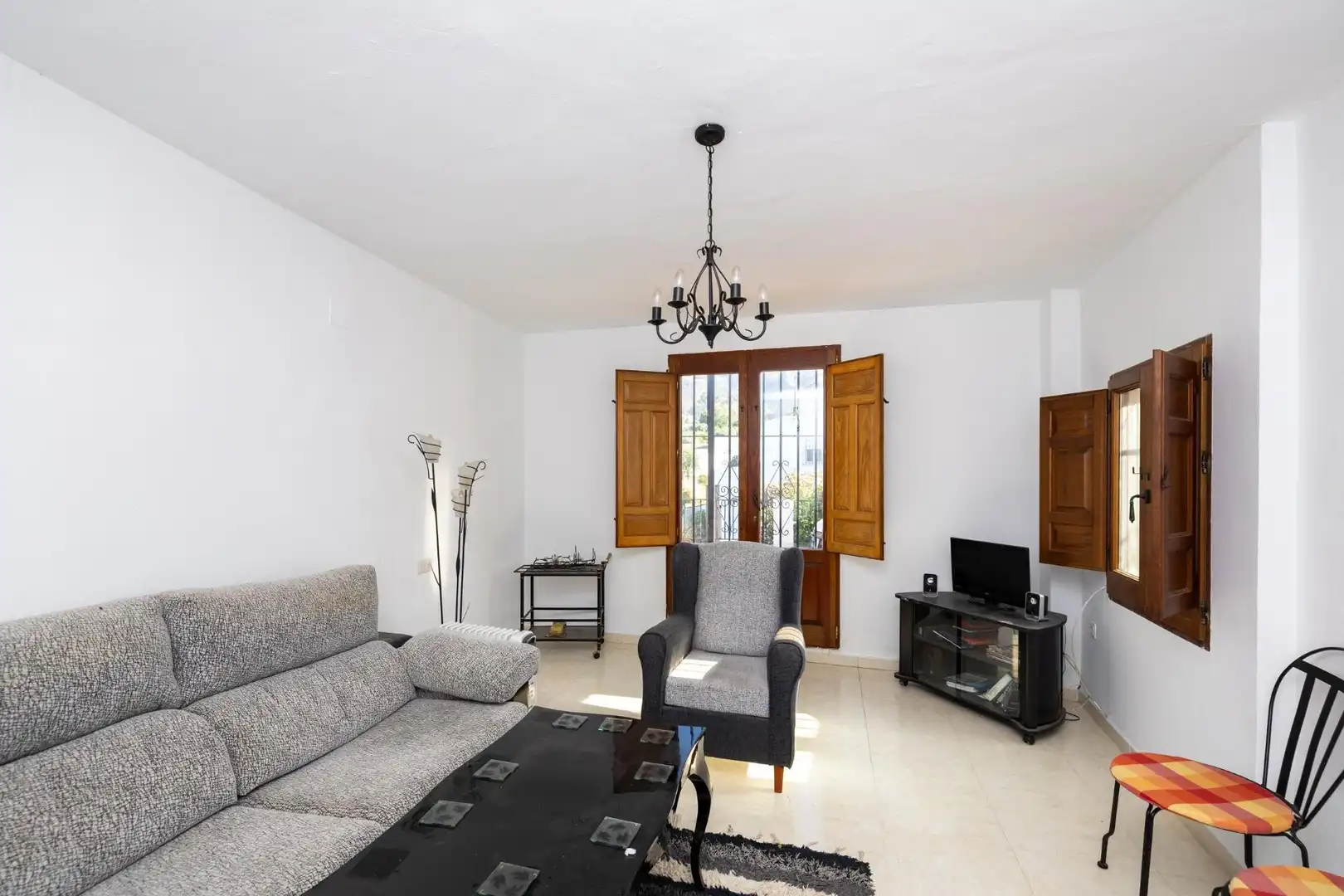 Sala de estar de Casa o chalet en venta en Órgiva con Aire acondicionado, Jardín privado y Terraza