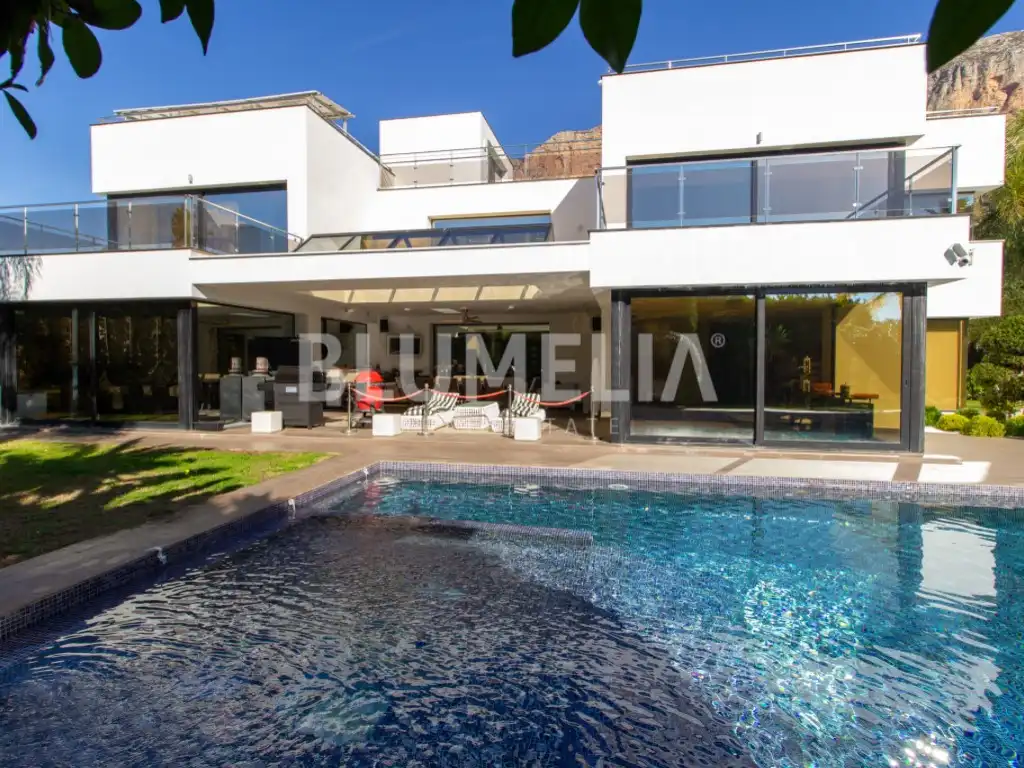Houses for sale in Calle Tejo, Montgó - Ermita