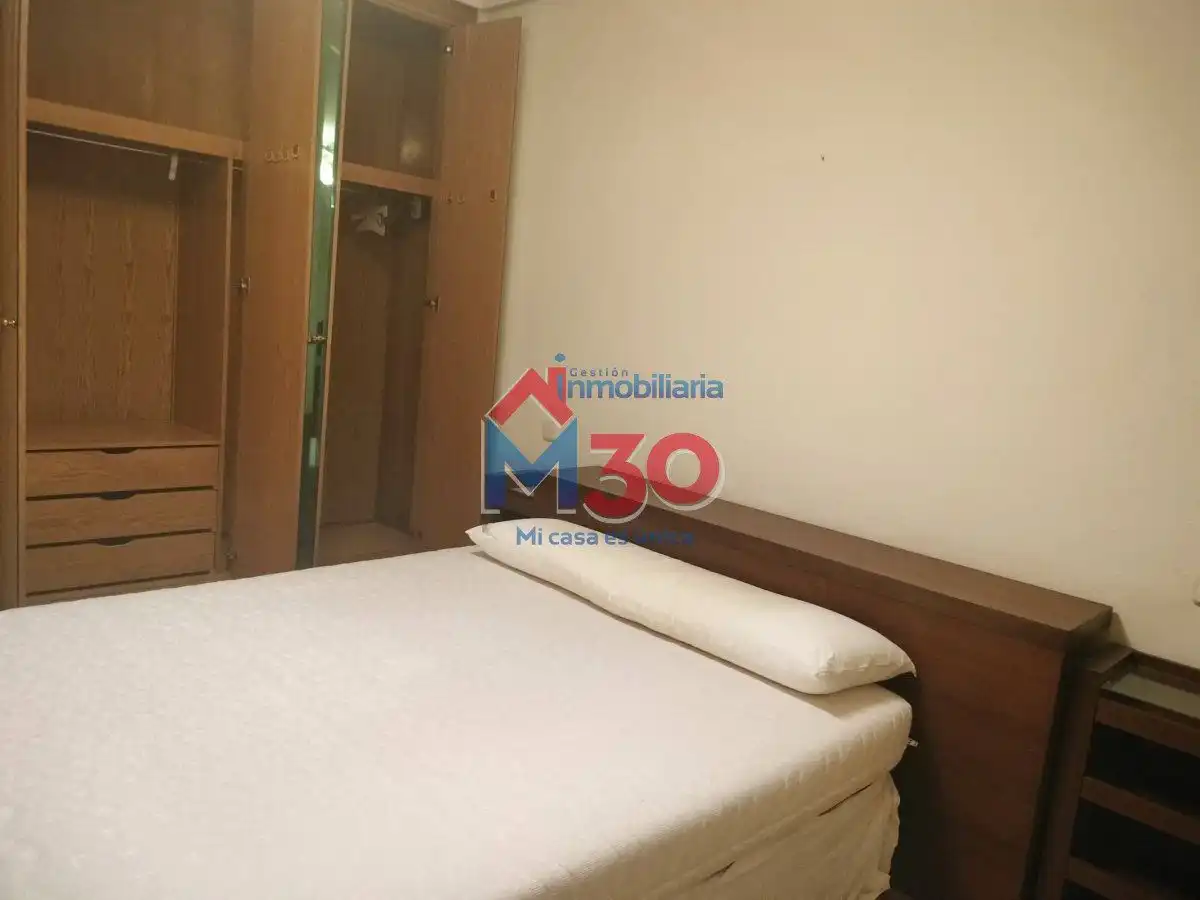 Dormitori de Apartament en venda en Miranda de Ebro amb Calefacció i Traster