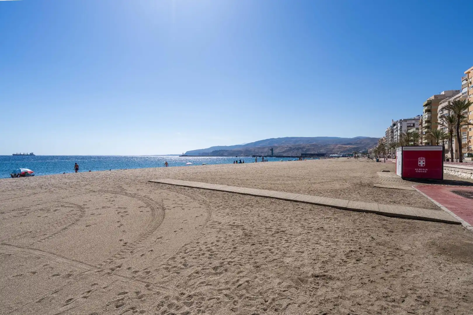 Vista exterior de Piso en venta en Almería