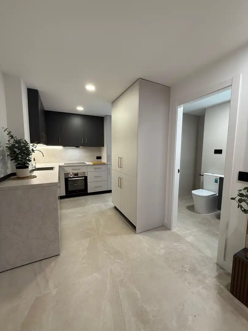 Cocina de Piso de alquiler en Linares con Aire acondicionado, Calefacción y Amueblado