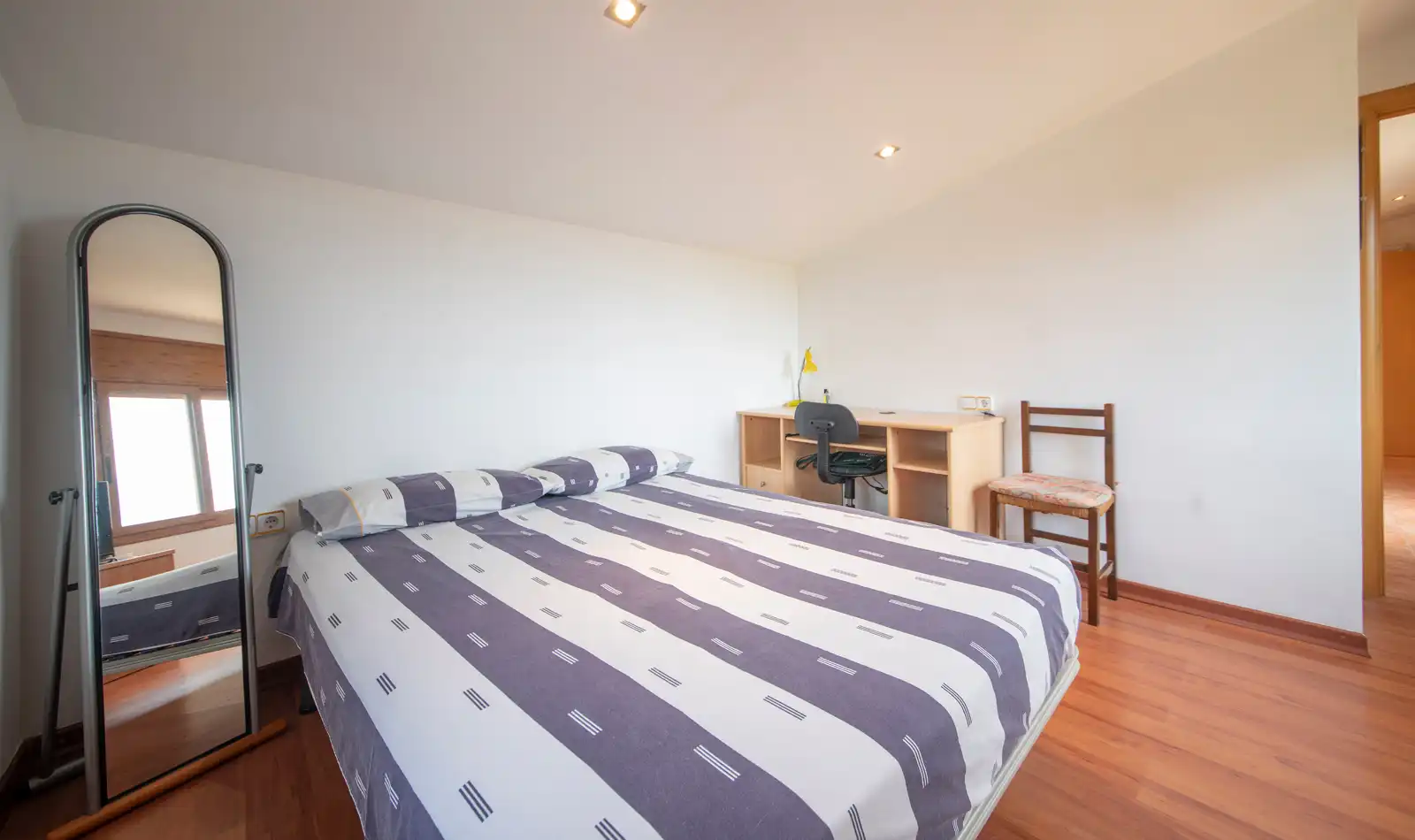 Habitación de Finca rústica en venta en Font-rubí con Calefacción, Jardín privado y Terraza