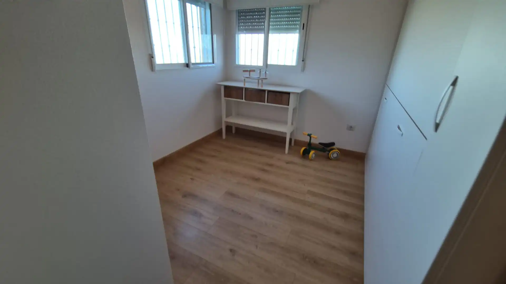 Dormitori de Casa adosada en venda en Murcia amb Aire condicionat, Jardí privat i Terrassa