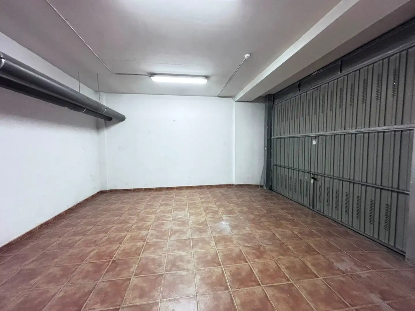 Einfamilien-Reihenhaus zum Verkauf in Burgos mit Heizung, Terrasse und Abstellraum