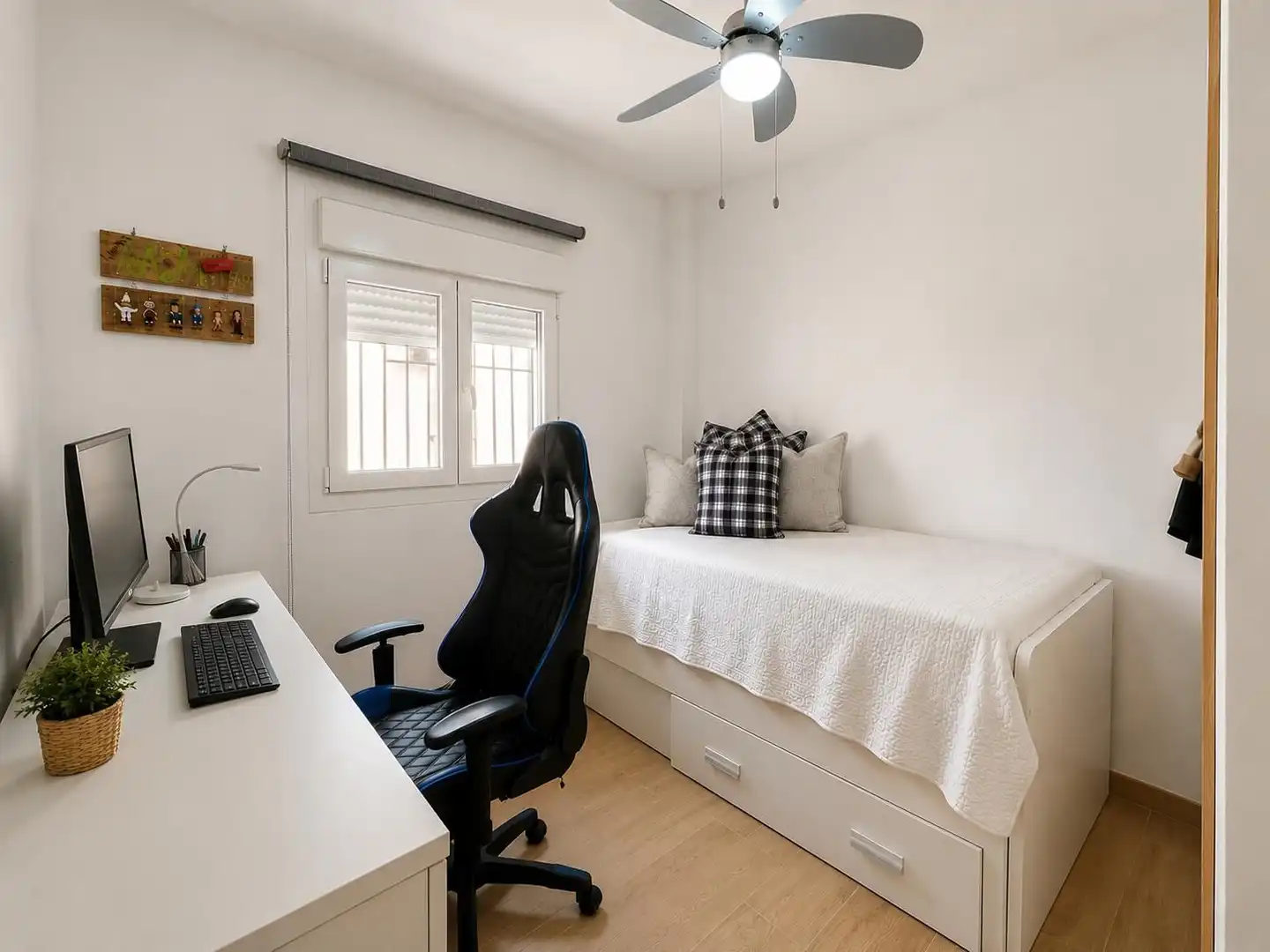 Habitación de Piso en venta en Chipiona con Terraza