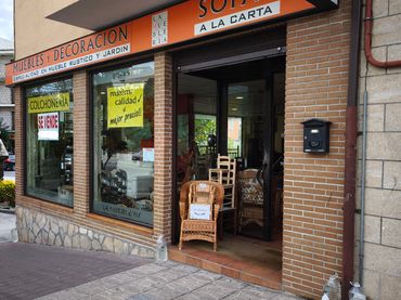 Local comercial en venta en Avenida Madrid