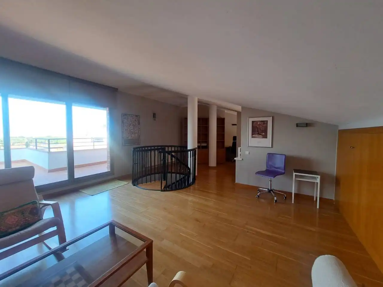 Sala d'estar de Dúplex de lloguer en Sant Quirze del Vallès amb Aire condicionat, Calefacció i Parquet