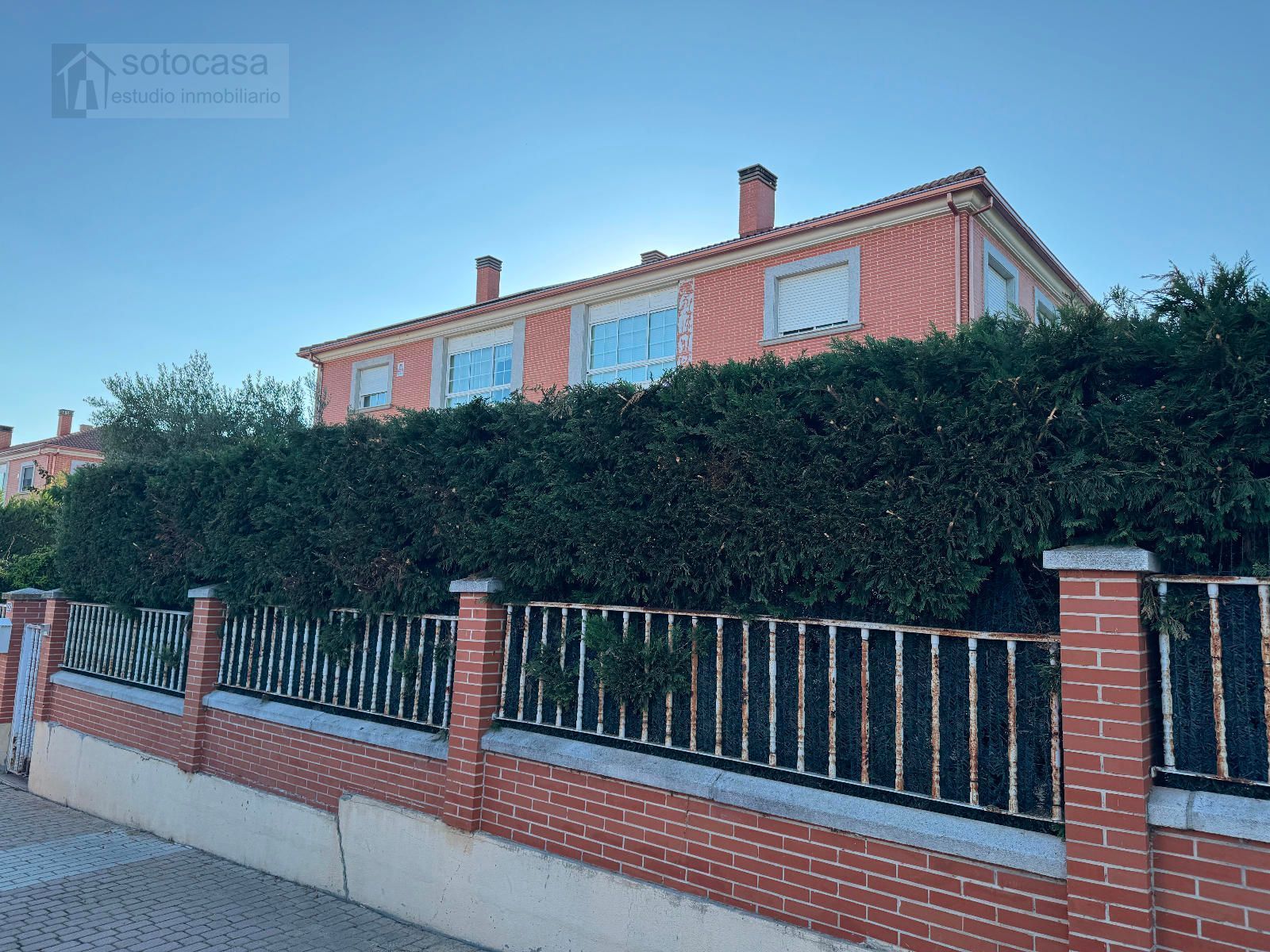 Exterior view of Single-family semi-detached for sale in Arroyo de la Encomienda  with Heating and Storage room