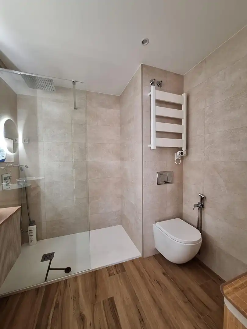 Baño de Piso en venta en Castellar del Vallès con Aire acondicionado, Jardín privado y Trastero