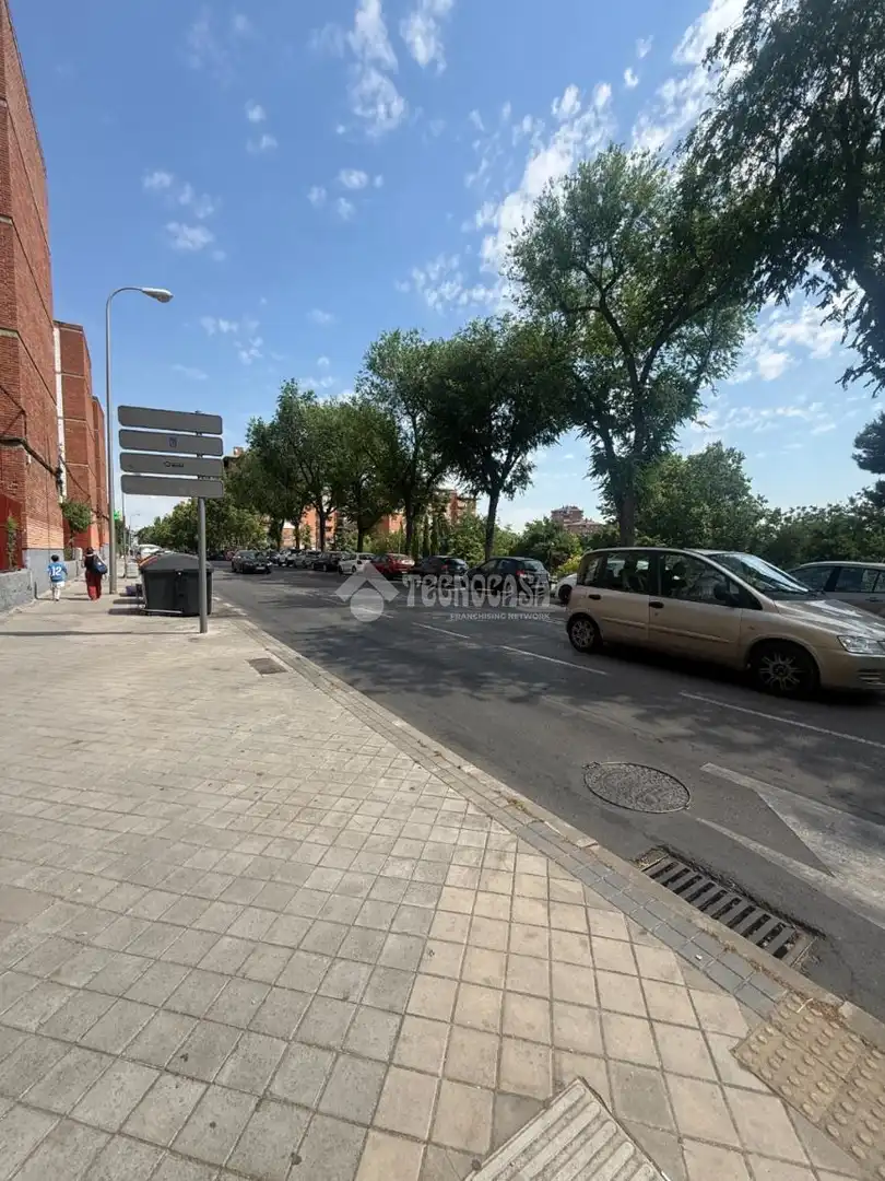 Parking de Piso en venta en Madrid con Calefacción