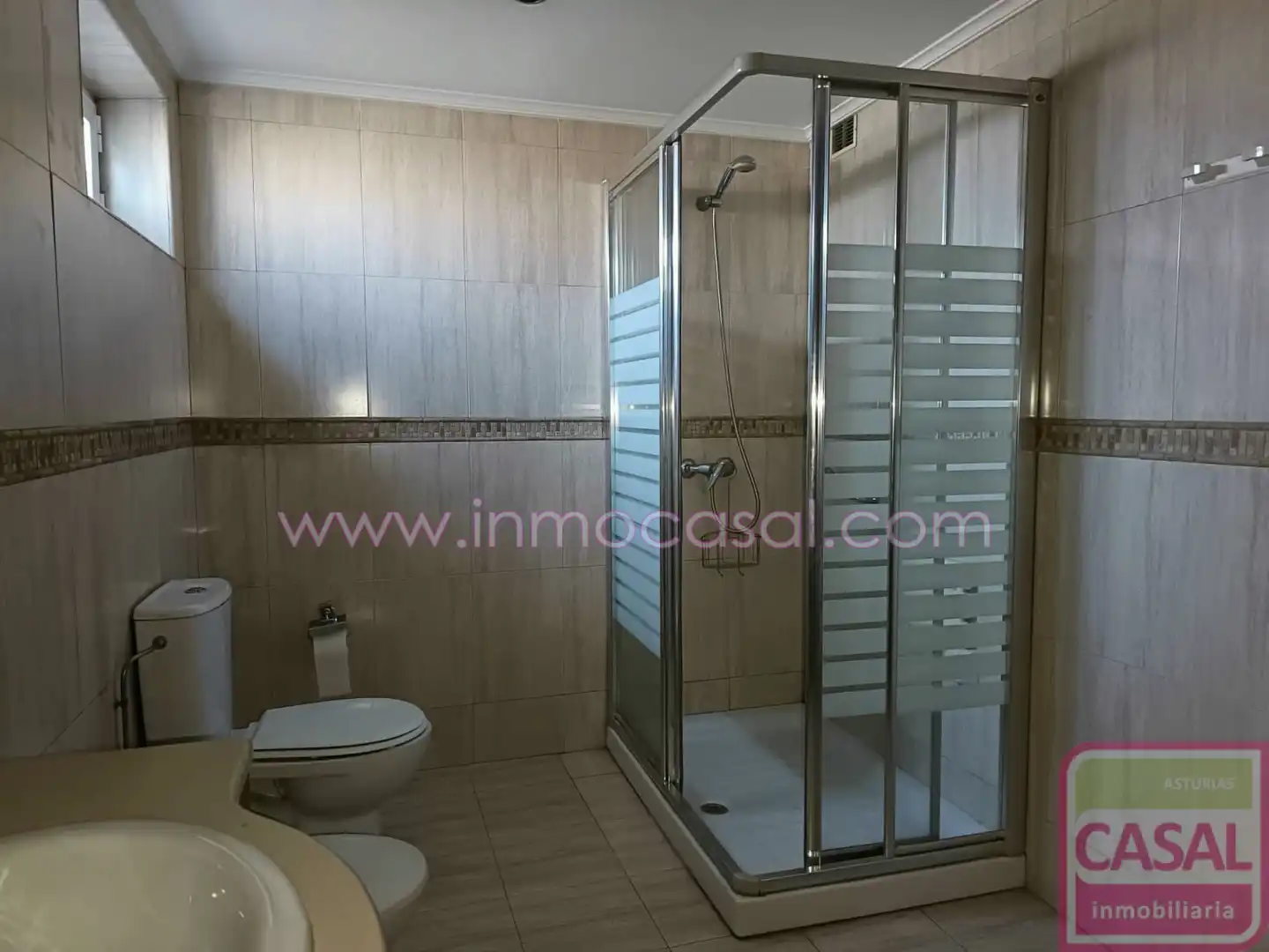 Bathroom of Flat for sale in Langreo  with Heating, Storage room and Furnished
