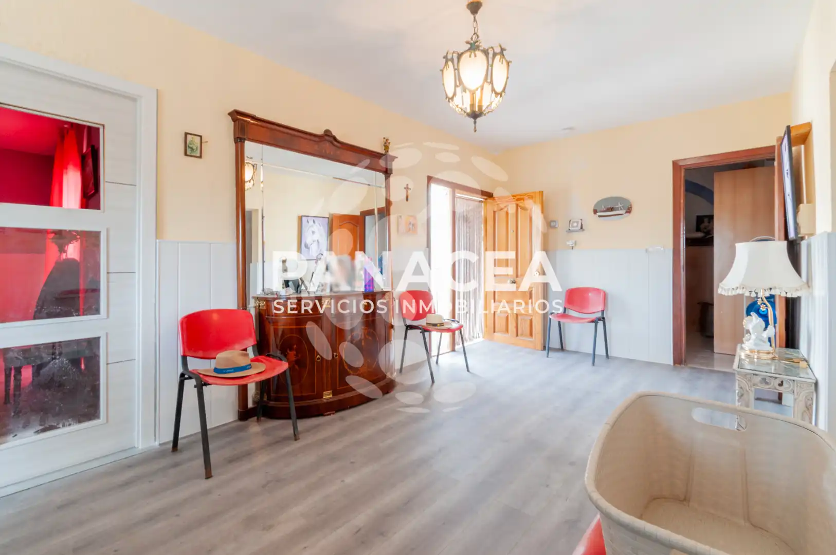 Casa o xalet en venda en Pechina amb Jardí privat, Piscina i Moblat
