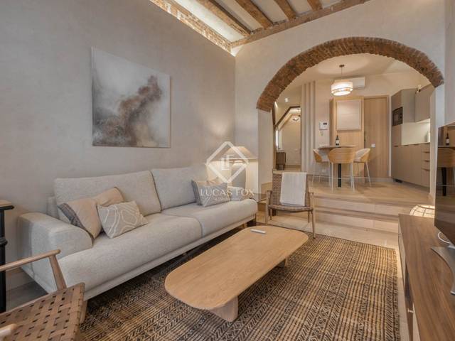 Piso en Venta en Universidad - Malasaña