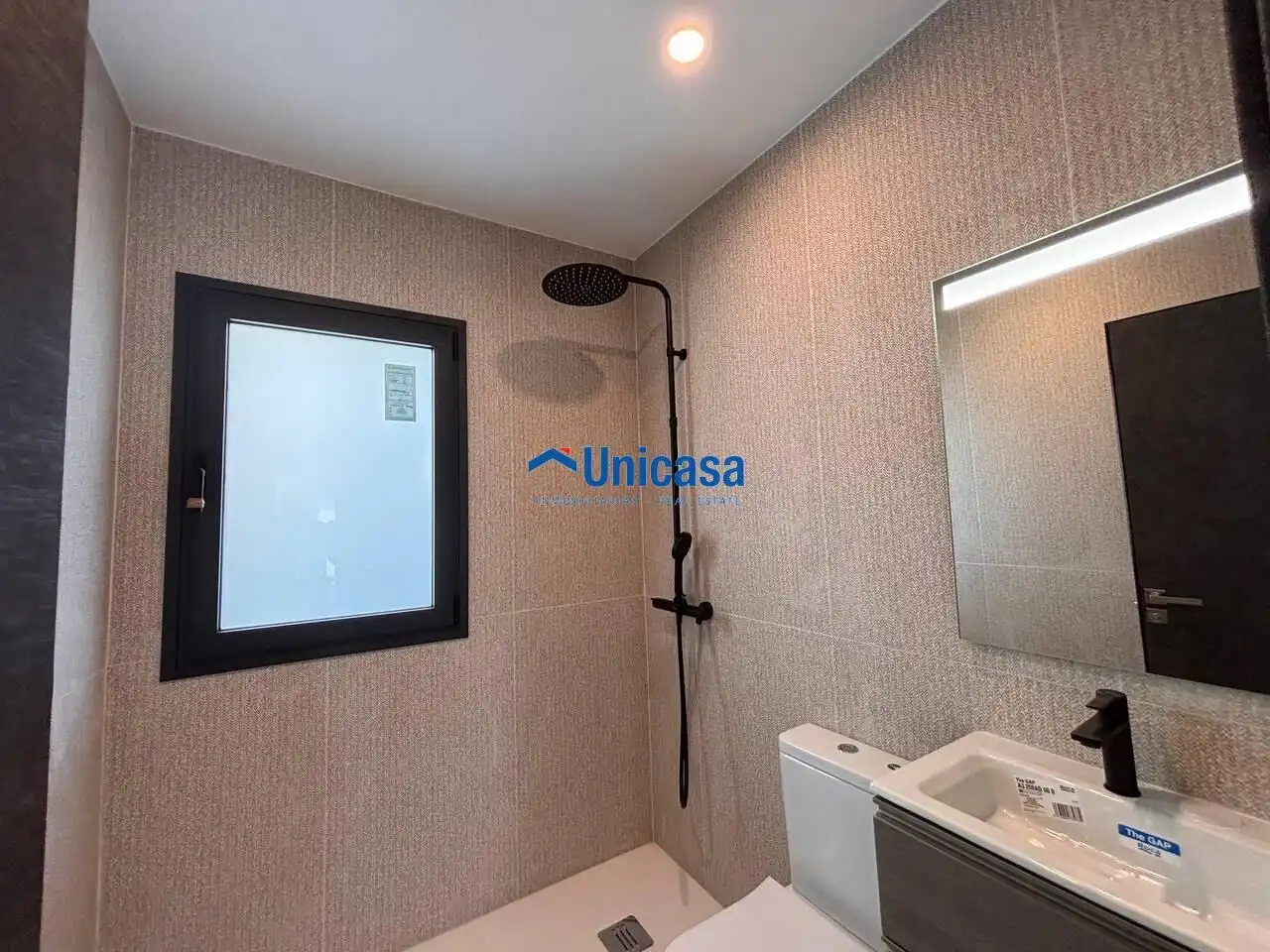 Bathroom of Detached homes for sale in Puerto de la Torre - Atabal