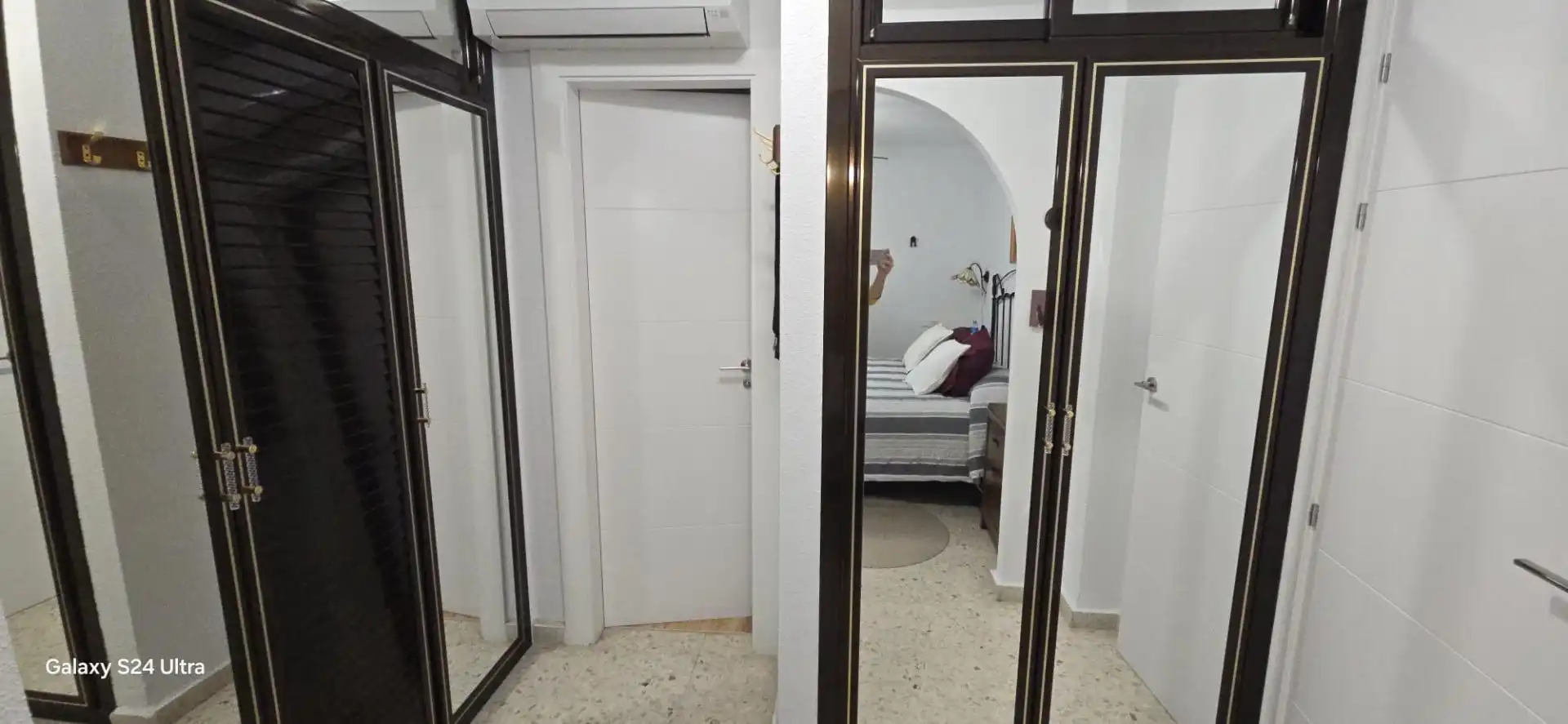 Bedroom of Houses for sale in Benalmádena  with Air Conditioner, Terrace and Storage room