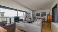 Living room of Flat for sale in  Barcelona Capital  with Air Conditioner, Terrace and Balcony