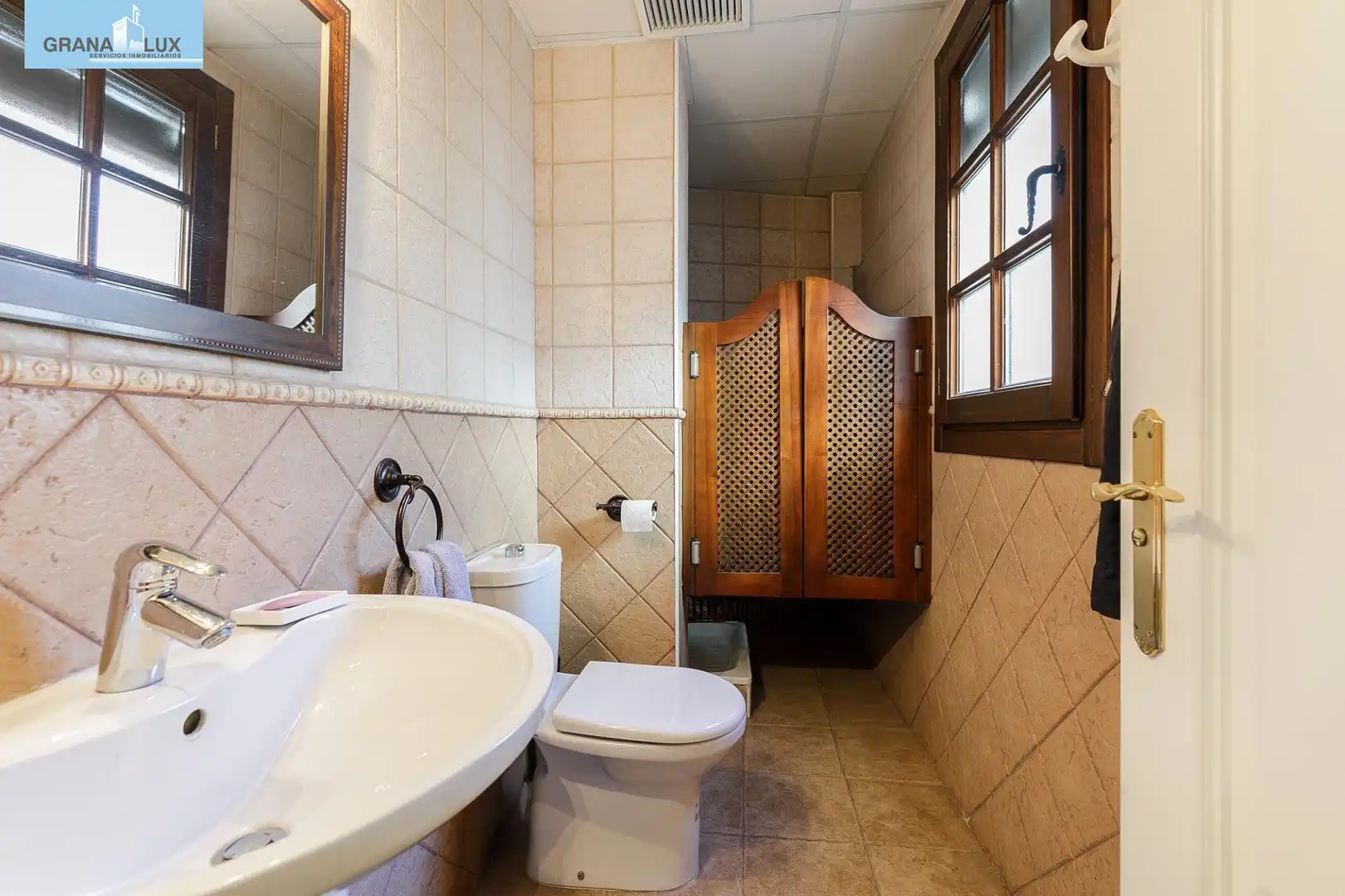 Casa pareada con jardín en venta en del Chapiz, imagen 7