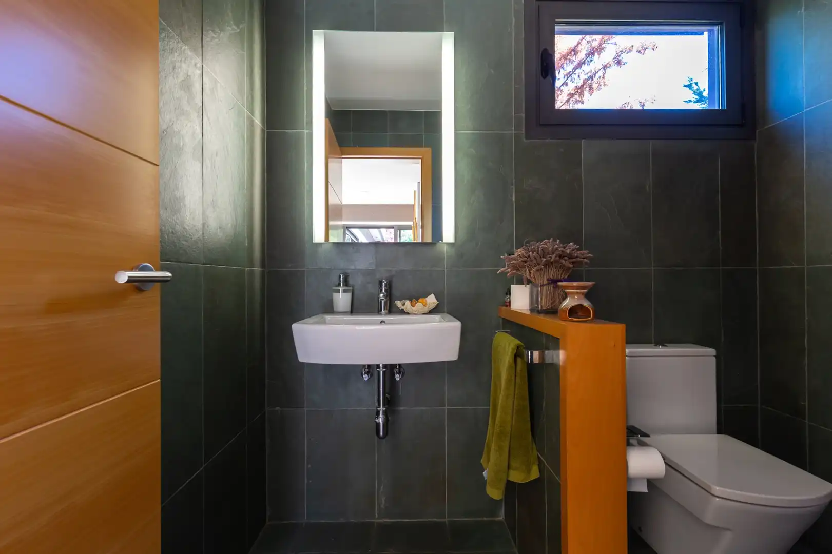 Bany de Casa o xalet en venda en Sant Cugat del Vallès amb Aire condicionat, Calefacció i Terrassa