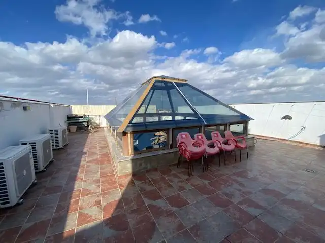 Terrassa de Local en venda en La Zarza (Badajoz) amb Aire condicionat, Terrassa i Moblat