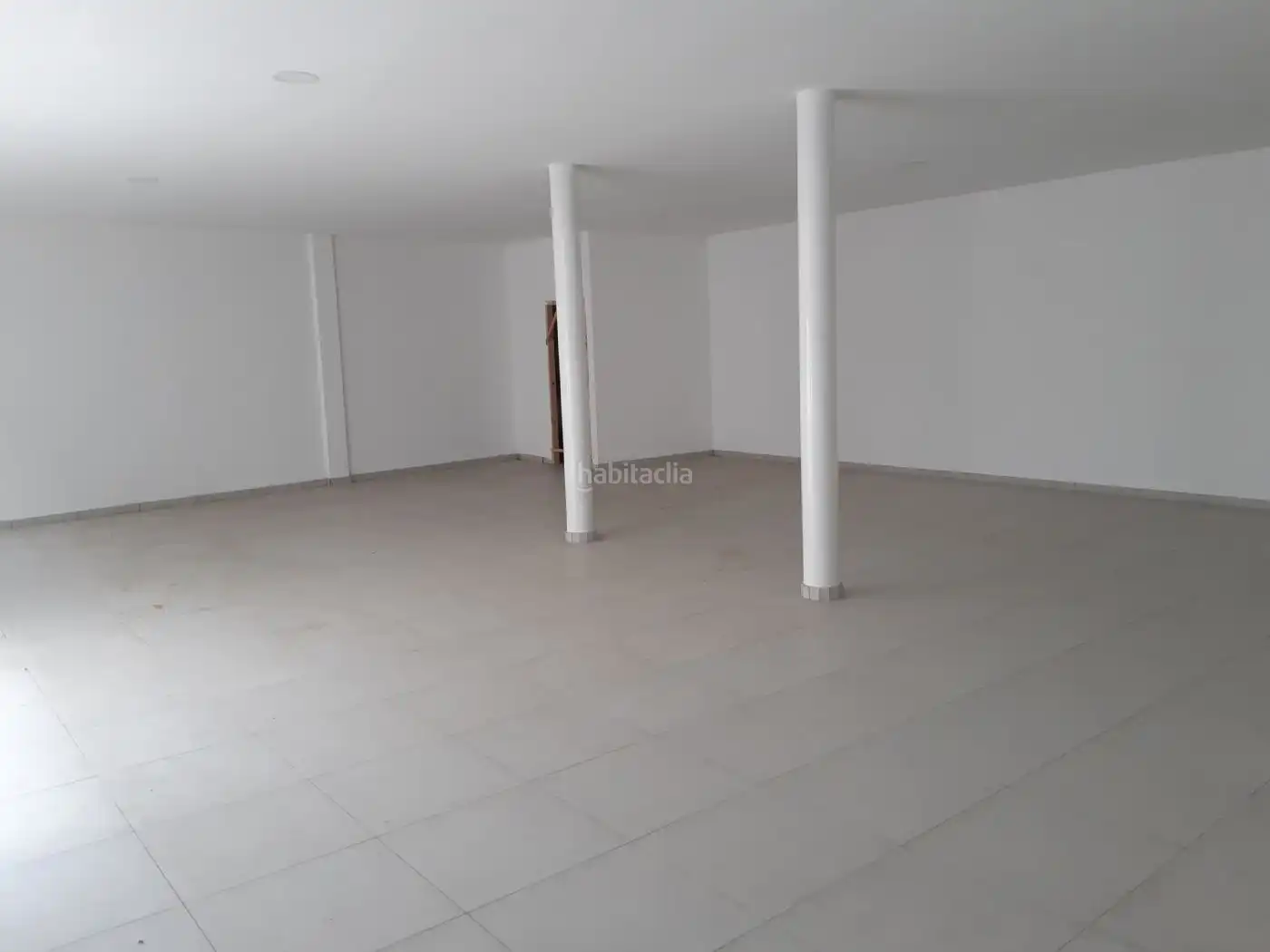 Business premises to rent in Carrer del Castell de la Trinitat 65, imagen 4