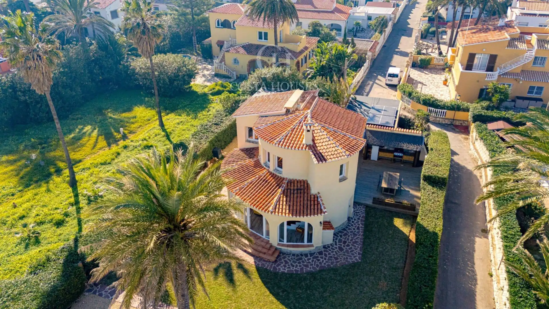 Vista exterior de Casa o xalet en venda en Els Poblets amb Aire condicionat, Calefacció i Jardí privat