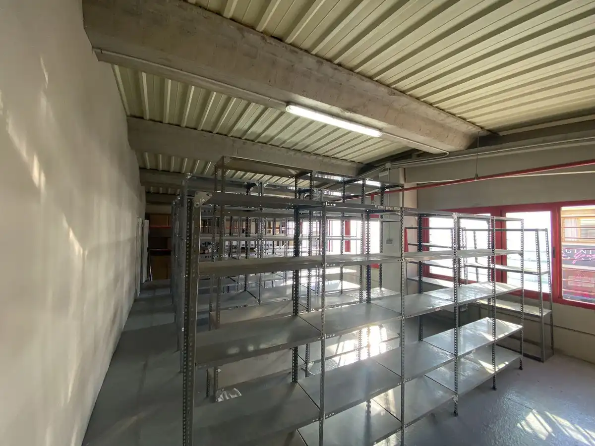 Nau industrial en venda en Marbella amb Alarma