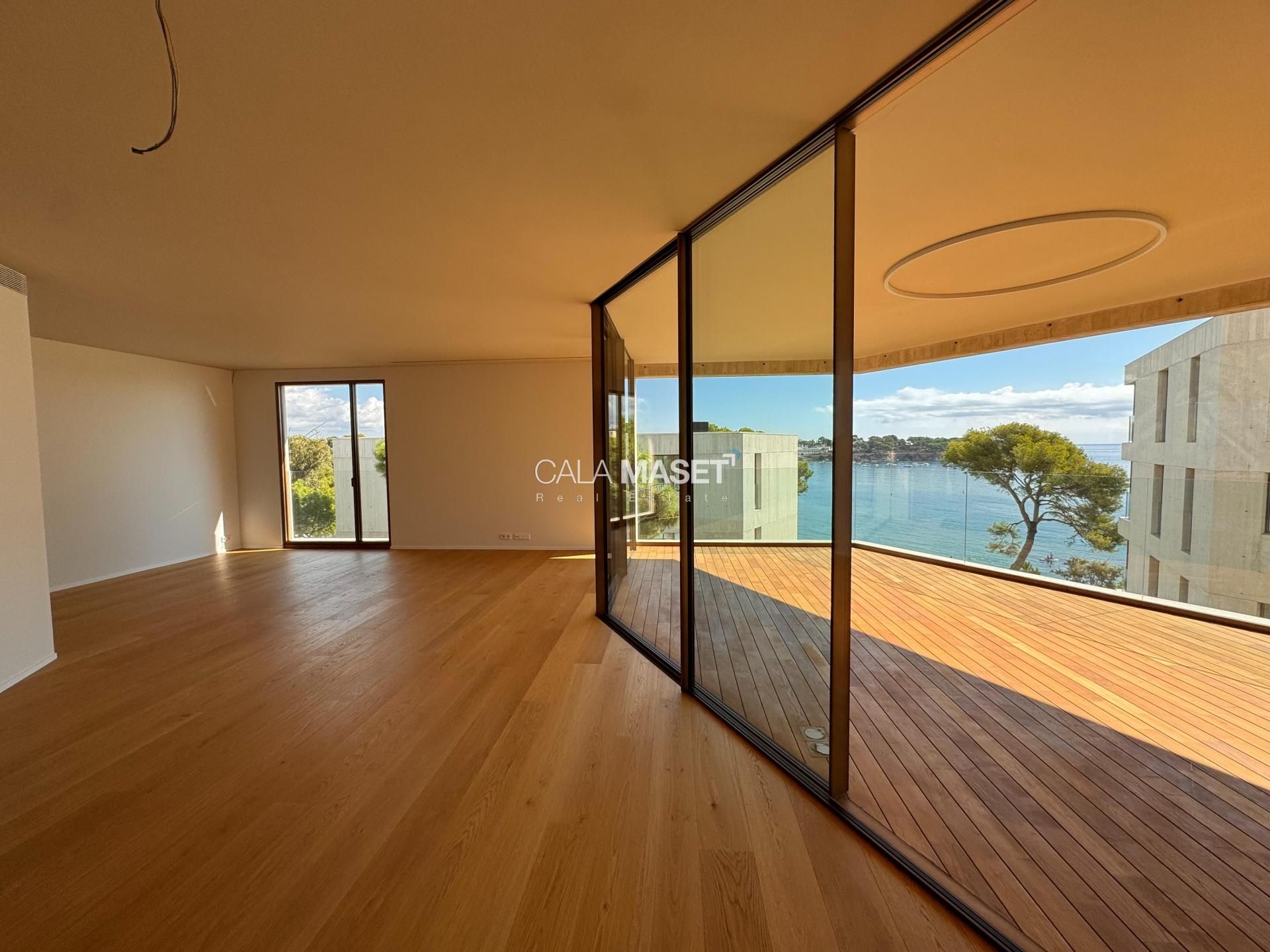 Living room of Apartment for sale in Sant Feliu de Guíxols  with Heating, Private garden and Terrace