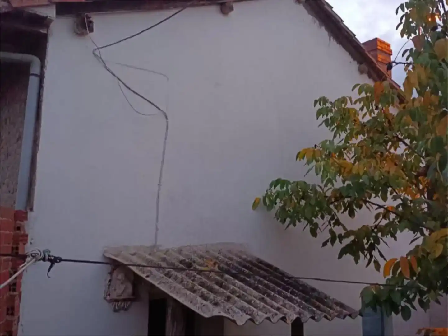Vista exterior de Pis en venda en Villamol amb Parquet, Traster i Moblat
