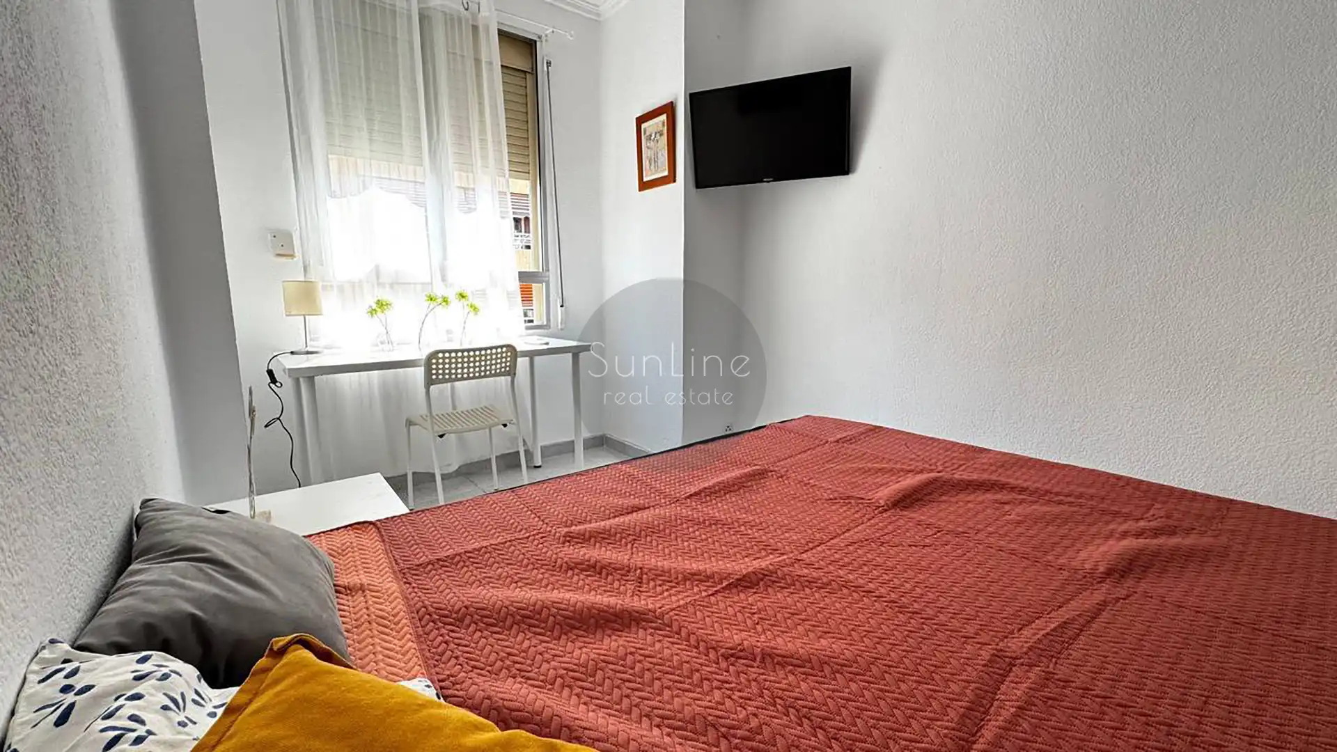 Habitación de Piso en venta en Valencia con Aire acondicionado