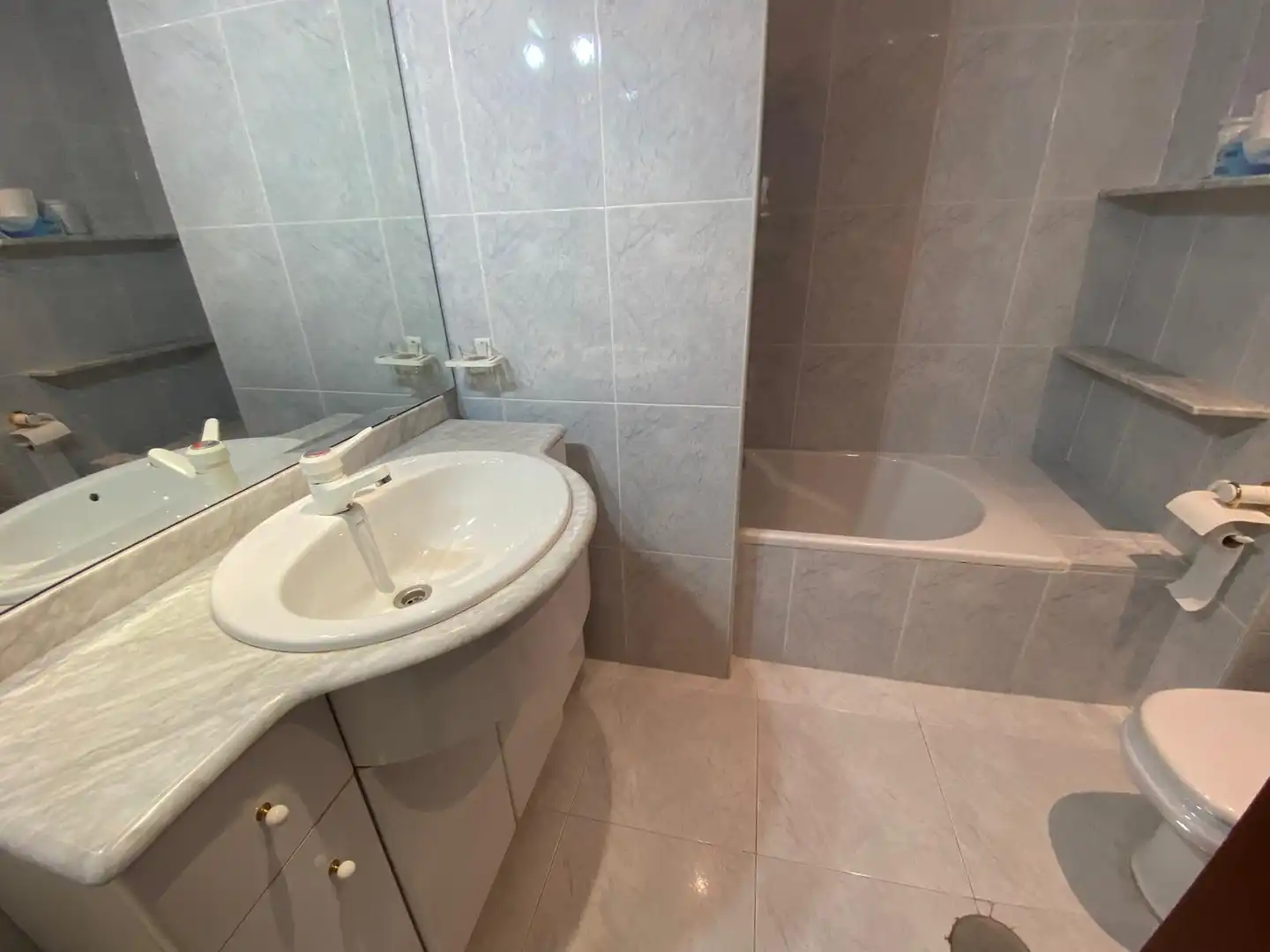 Baño de Piso en venta en Albacete con Aire acondicionado, Calefacción y Parquet