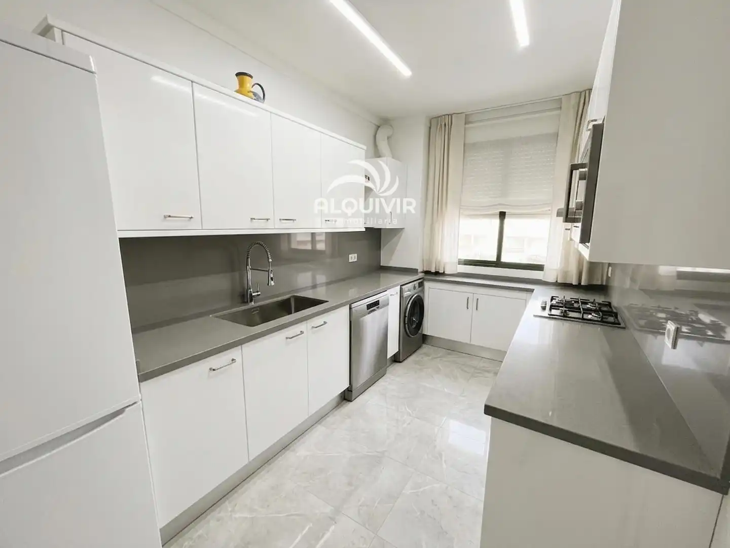 Kitchen of Duplexes for sale in Almonte  with Terrace, Storage room and Furnished