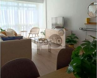 Living room of Flat to rent in  Sevilla Capital  with Air Conditioner, Terrace and Furnished