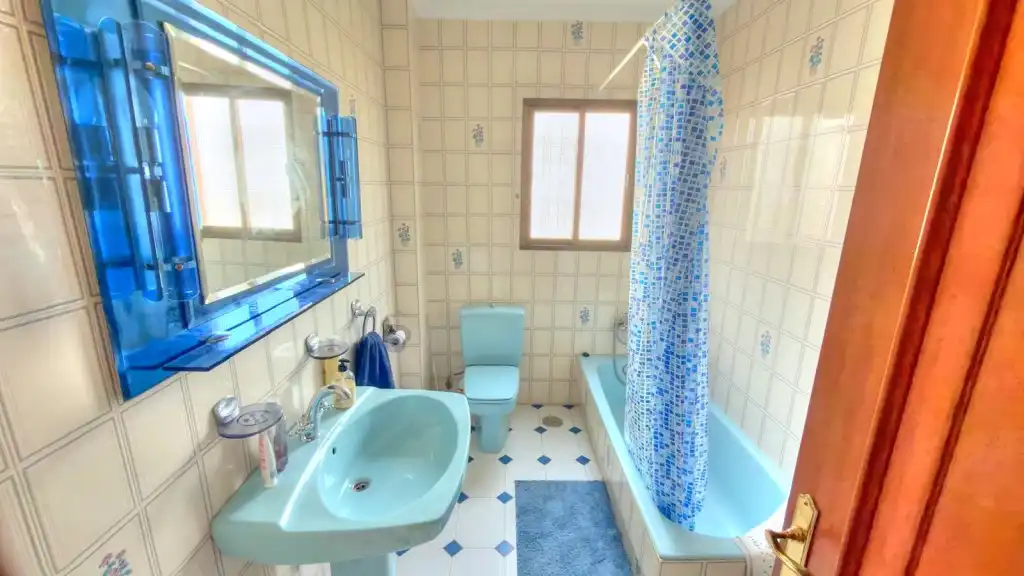 Baño de Casa o chalet de alquiler en Vélez-Málaga con Jardín privado, Piscina y Amueblado