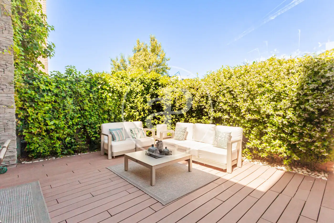 Terraza de Casa adosada en venta en Madrid con Aire acondicionado, Calefacción y Jardín privado