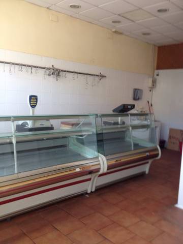 Local comercial en Venta en Avilés - Calle JOSE CUETO en El Carbayedo - El Quirinal