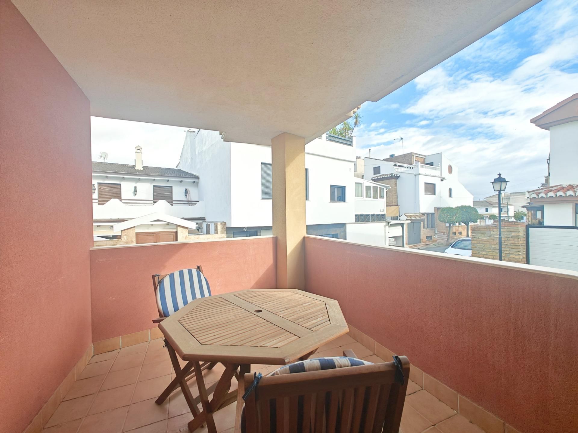 Flat to rent in Calle CAMILO JOSE CELA, Parque de la Ermita