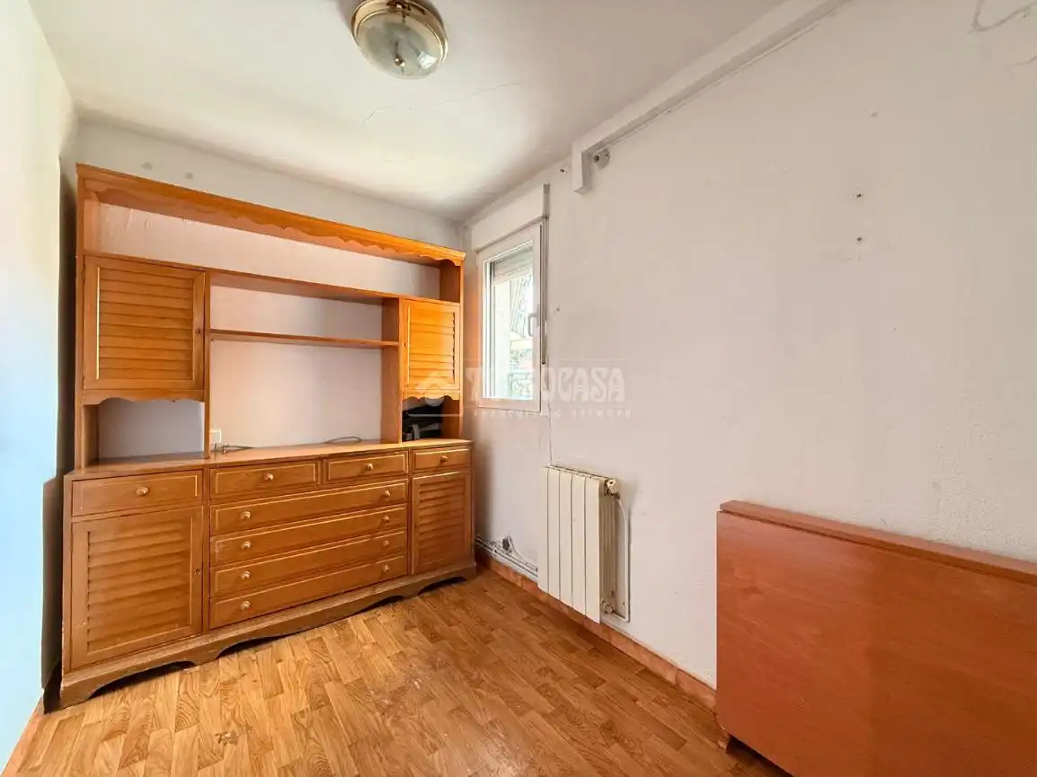 Bedroom of Flat for sale in Madrid