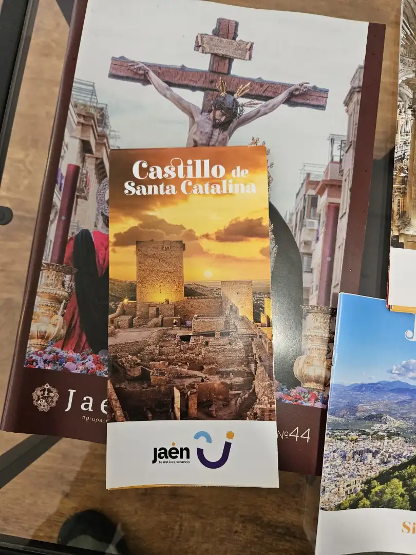 Vista exterior de Pis en venda en Jaén amb Aire condicionat, Moblat i TV