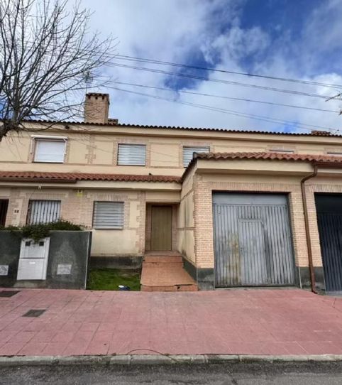 Foto 2 von Haus oder Chalet zum Verkauf in Erustes, Toledo