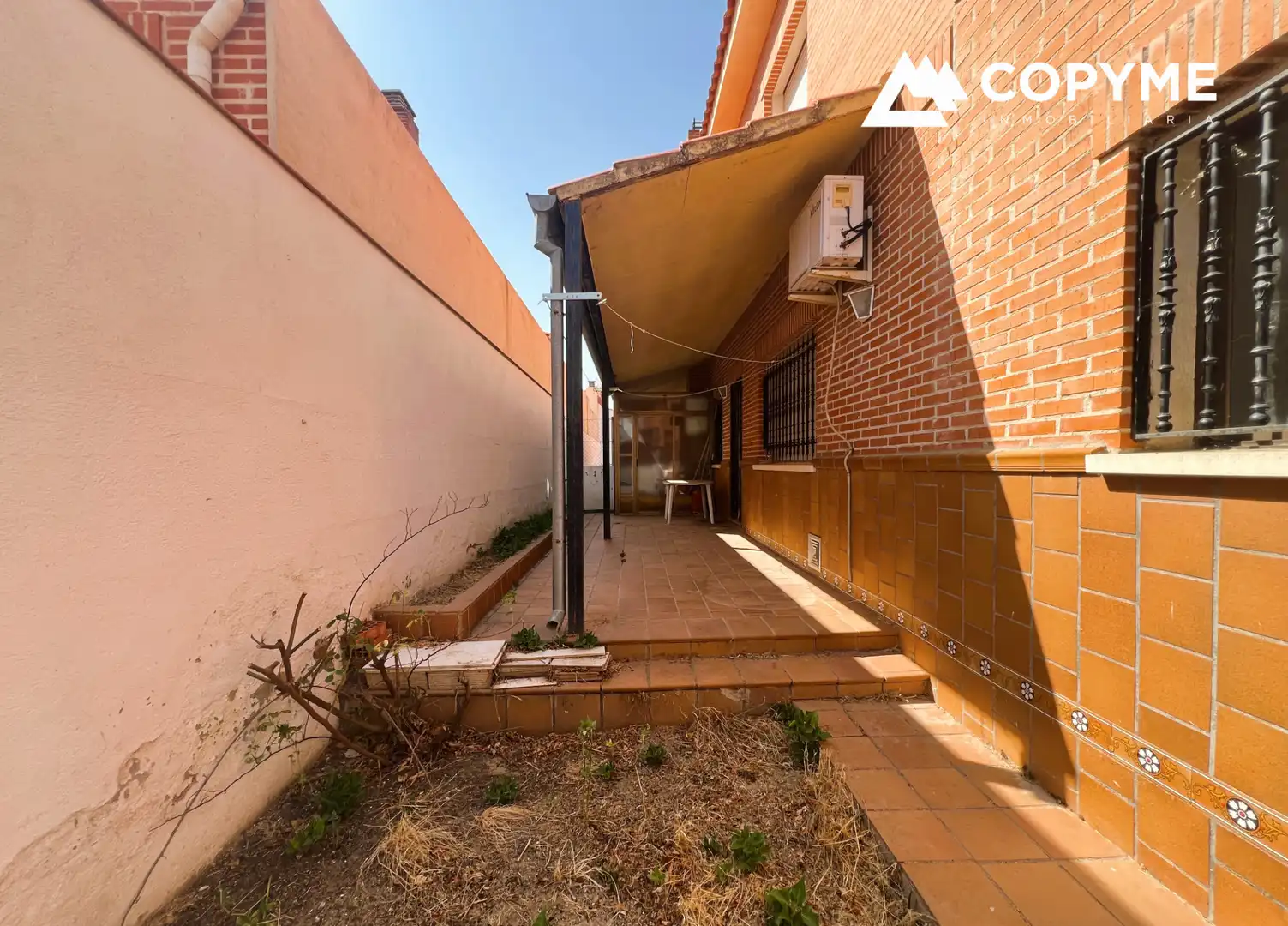 Vista exterior de Casa adosada en venta en Gerindote con Aire acondicionado, Jardín privado y Amueblado