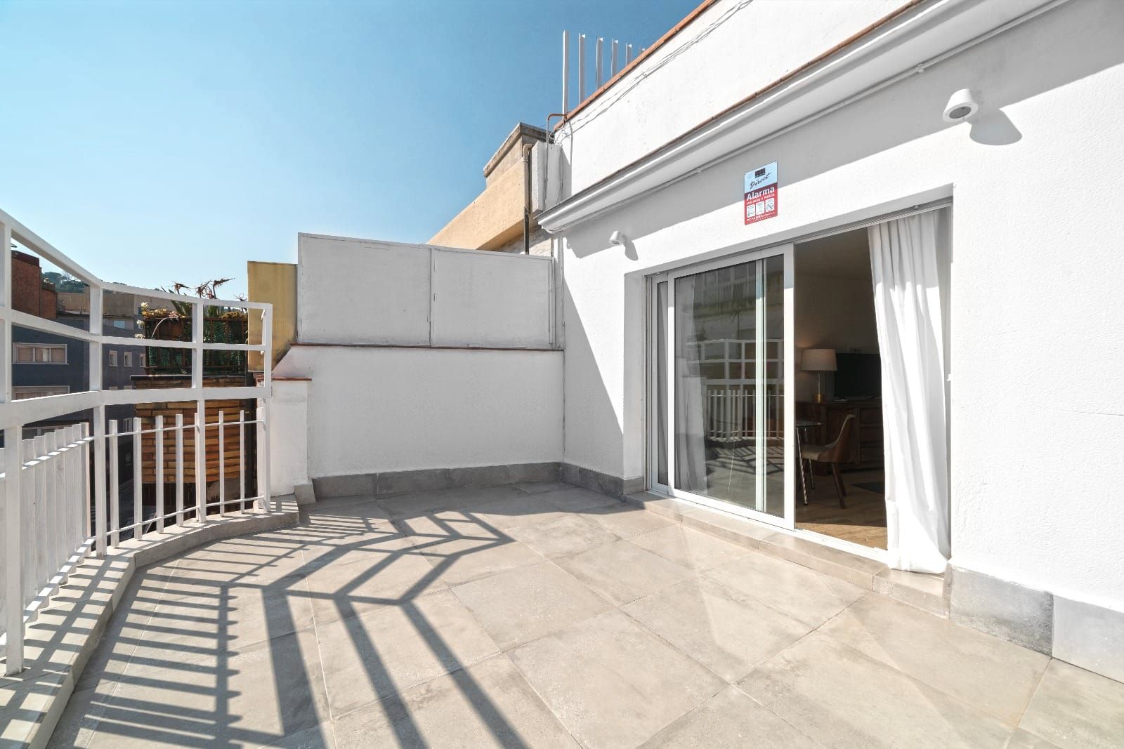 Terrace of Attic to rent in  Barcelona Capital  with Air Conditioner, Heating and Parquet flooring