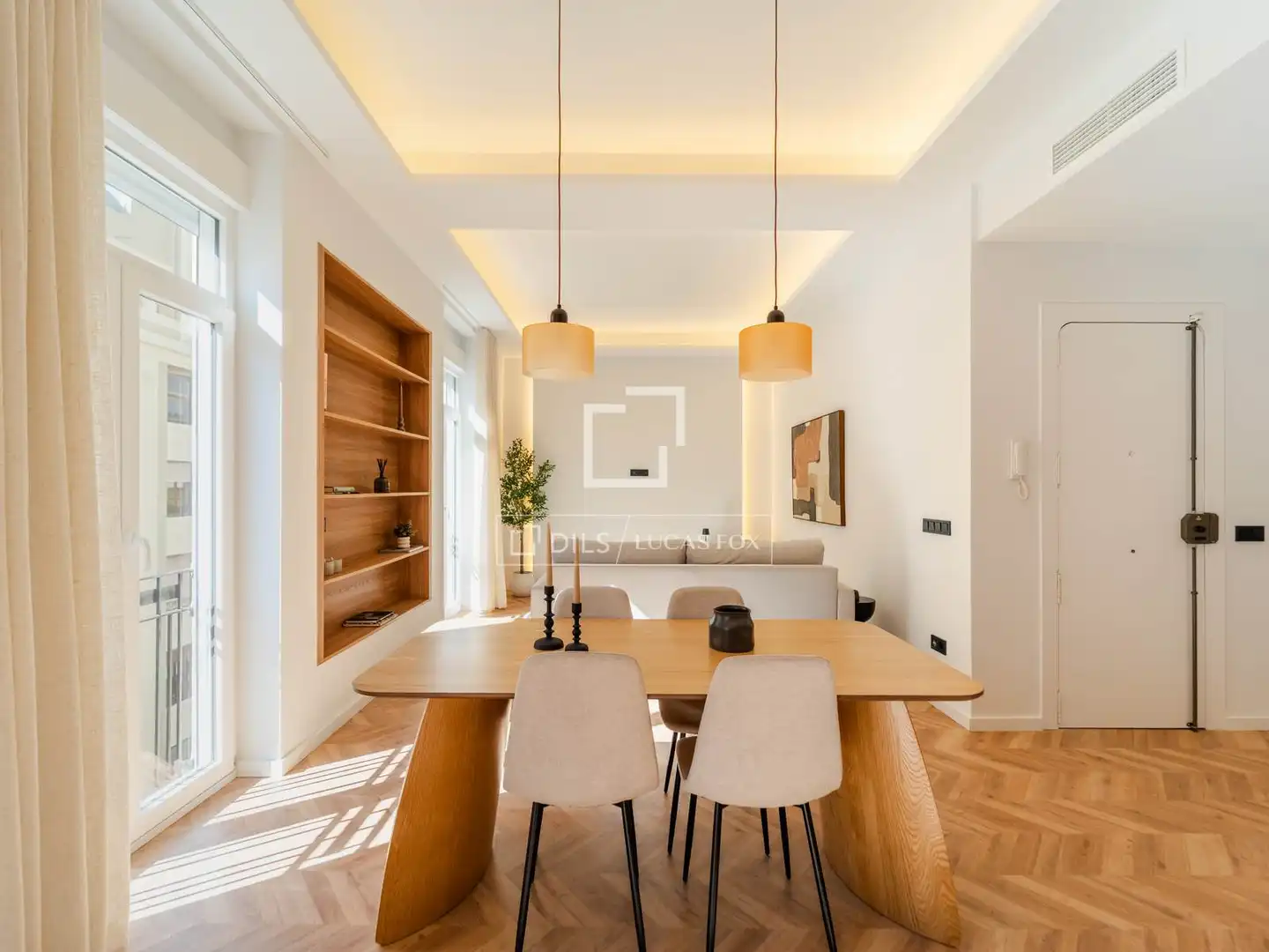 Dining room of Flat for sale in L'Eixample